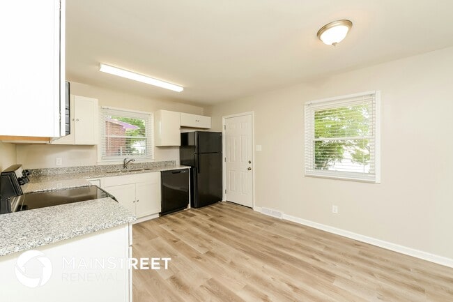Foto del edificio - 4240 Cody Dr