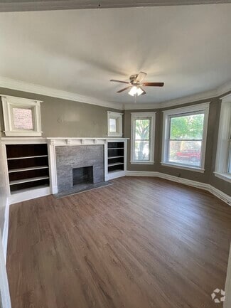 Building Photo - 6117 S Vernon Ave