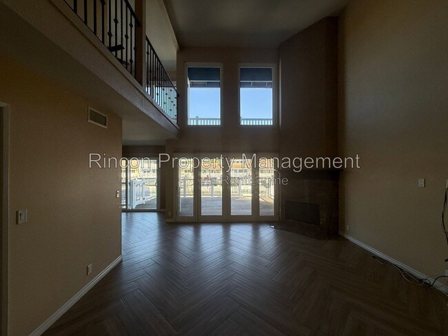 Building Photo - 4551 Costa De Oro