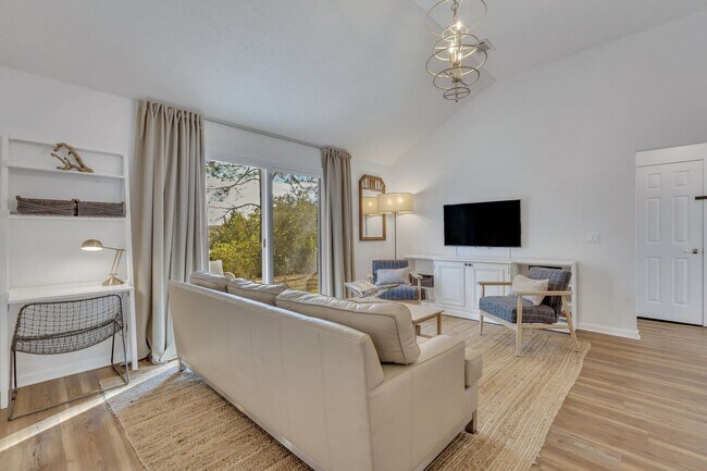 Foto del edificio - 142 West Tisbury Lane