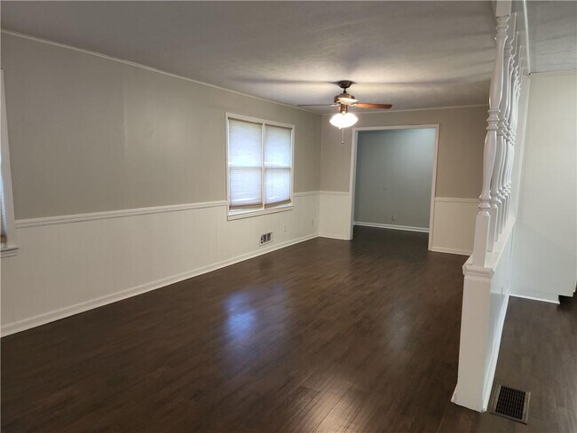 Building Photo - 1476 Dupree Rd