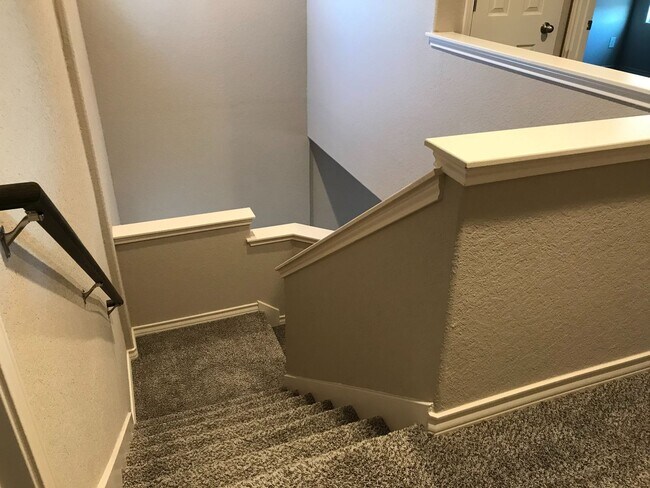 Foto del edificio - Townhome for rent