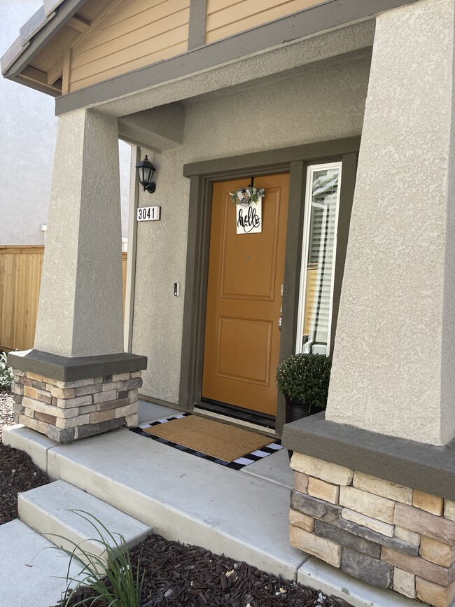 Building Photo - 3041 San Geronimo Pl