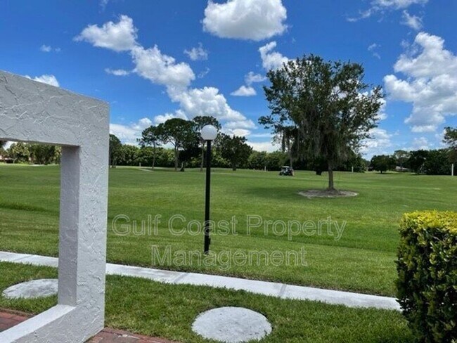 Foto del edificio - 3551 Longmeadow
