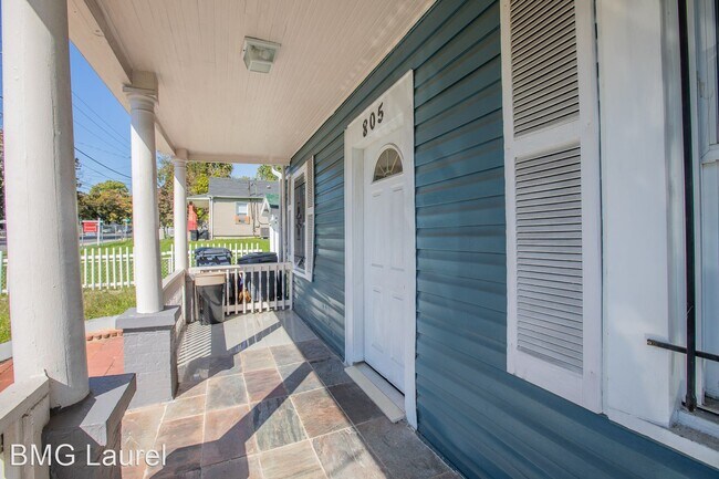 Foto del edificio - 4 br, 2 bath House - 805 Eastern Ave