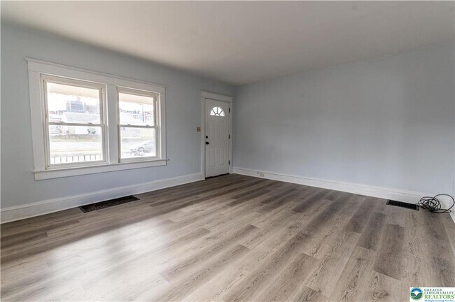 Foto del edificio - 2001 Ferry St