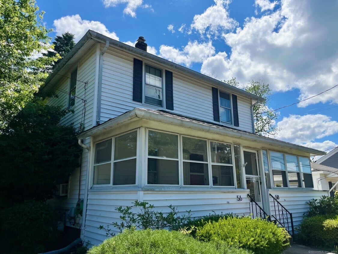 Primary Photo - 56 Hawthorne Ave