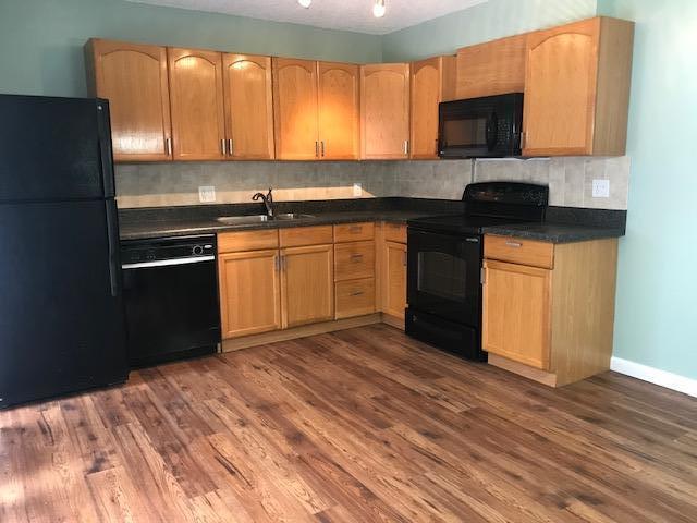 Foto del edificio - 3161 Meridian Way S