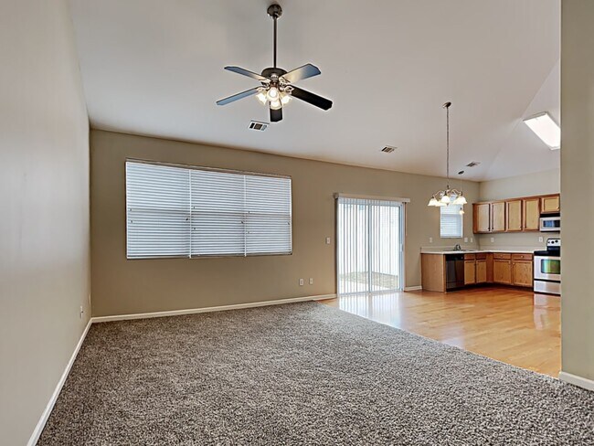 Building Photo - 3917 Cutler Donahoe Way