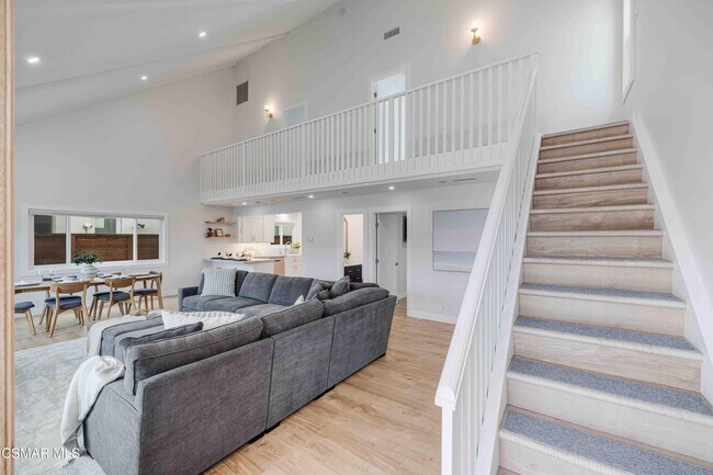 Foto del edificio - 5113 Whitecap St