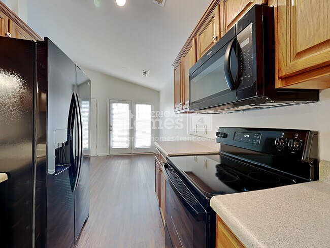 Foto del edificio - 1013 Tesh Ct