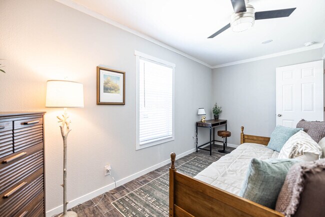 Foto del edificio - 625 Forrester St