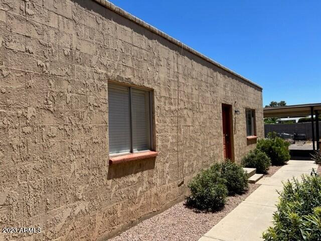 Building Photo - 922 N Pueblo Dr