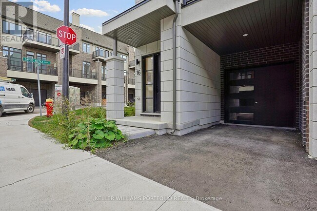 Building Photo - 16 Chiara Rose Ln