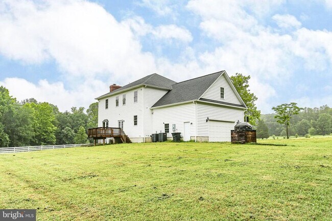 Building Photo - 6337 Louisianna Rd