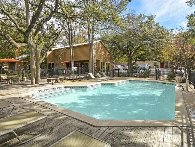 Foto del edificio - 11441 N Interstate Hwy 35