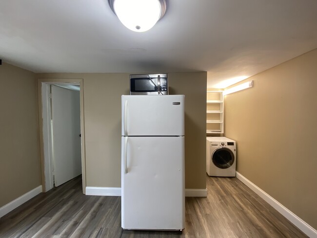 Foto del edificio - 301 6th St NW