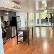 Building Photo - 1311 Pacific St