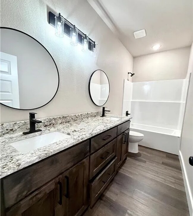 Building Photo - Brand new 4 bedroom home