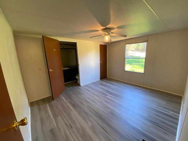 Building Photo - Singlewide on private lot! Located not far...