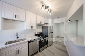 Building Photo - 2945 N 19th Ave