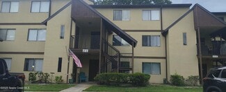 Building Photo - 7801 Maplewood Dr