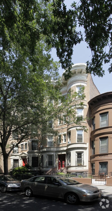 Foto principal - 513 12th St