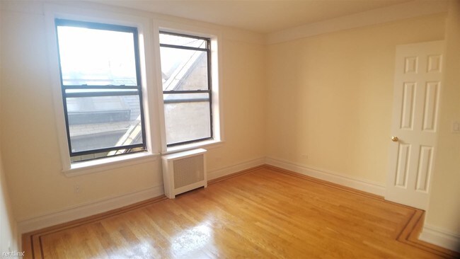Foto del edificio - 630 Riverside Dr