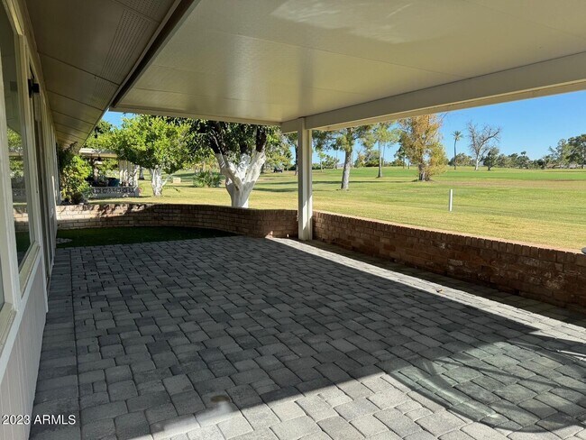 Foto del edificio - 15609 N Cameo Dr