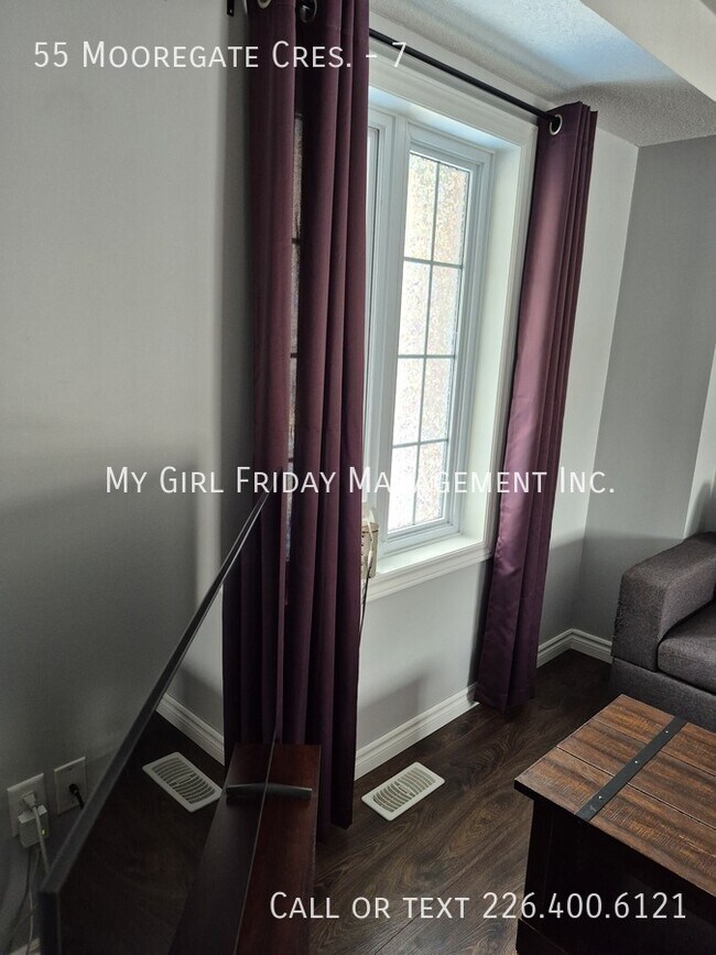Photo du bâtiment - Bright and Spacious Townhome