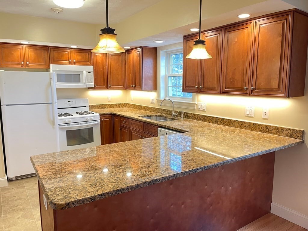 79 Pleasant St Unit 6, Leominster, MA 01453 Apartment for Rent in