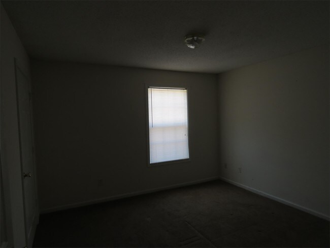 Building Photo - 117 Reaves Pl