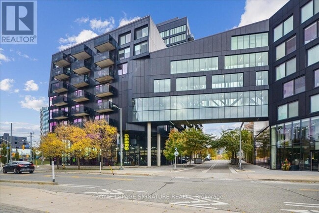 Building Photo - 51 Trolley Cres