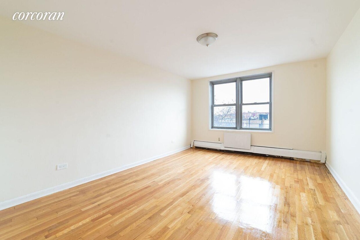 Building Photo - 800 Cortelyou Rd