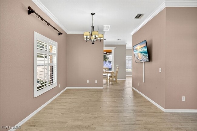 Foto del edificio - 8250 Silver Birch Way
