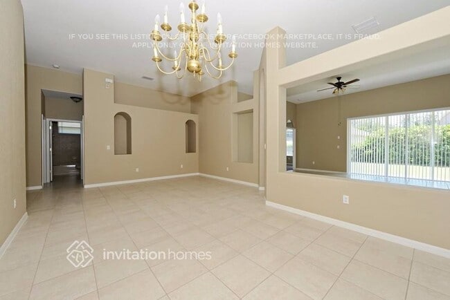 Building Photo - 27042 Firebush Dr