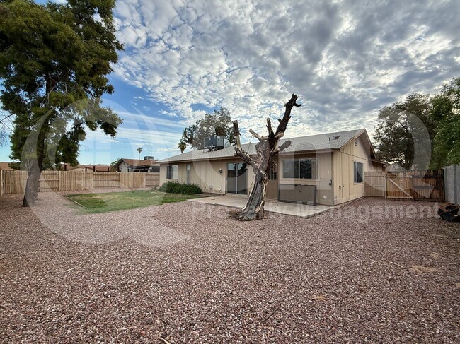 Photo - 2408 N Nebraska St House