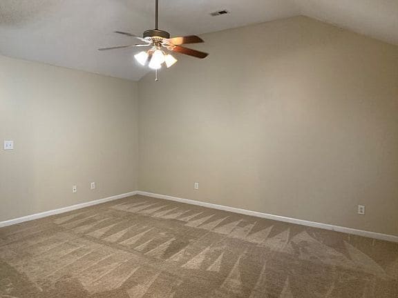 Building Photo - 2031 Golden Ct