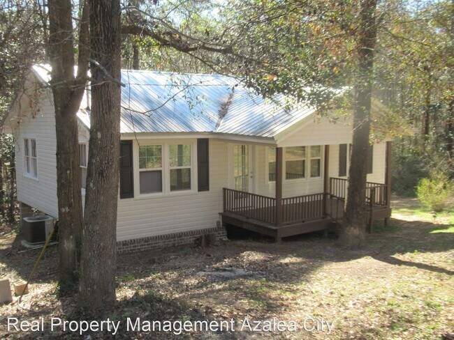 Foto del edificio - 2 br, 1 bath House - 3412 Laverne Dr. E