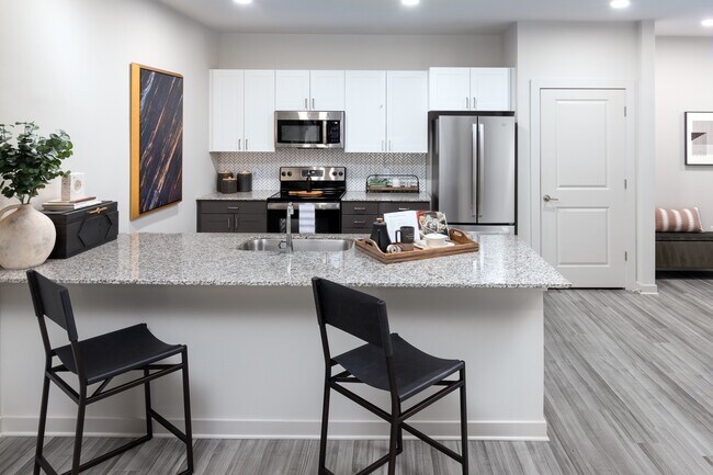 Building Photo - Elan Sweetwater Creek