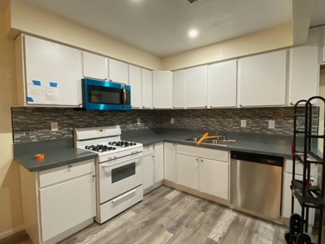 Large Kitchen area - 10343 Amboy Ave