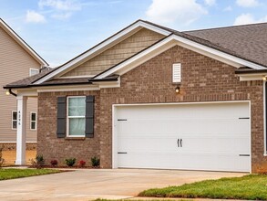 Building Photo - 4296 Socata Ct