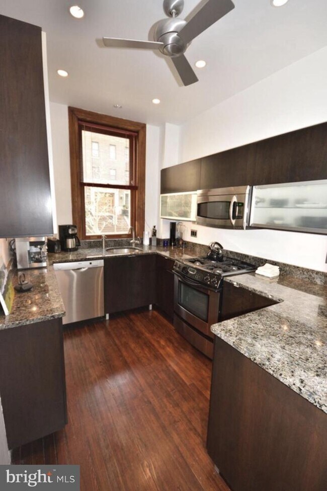 Foto del edificio - 2220 20th St NW