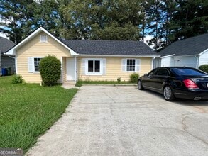 Building Photo - 138 Crystal Brook