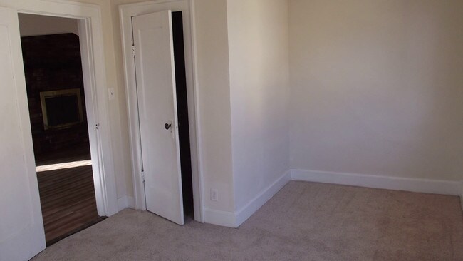 Building Photo - 2707 Sherer Ave