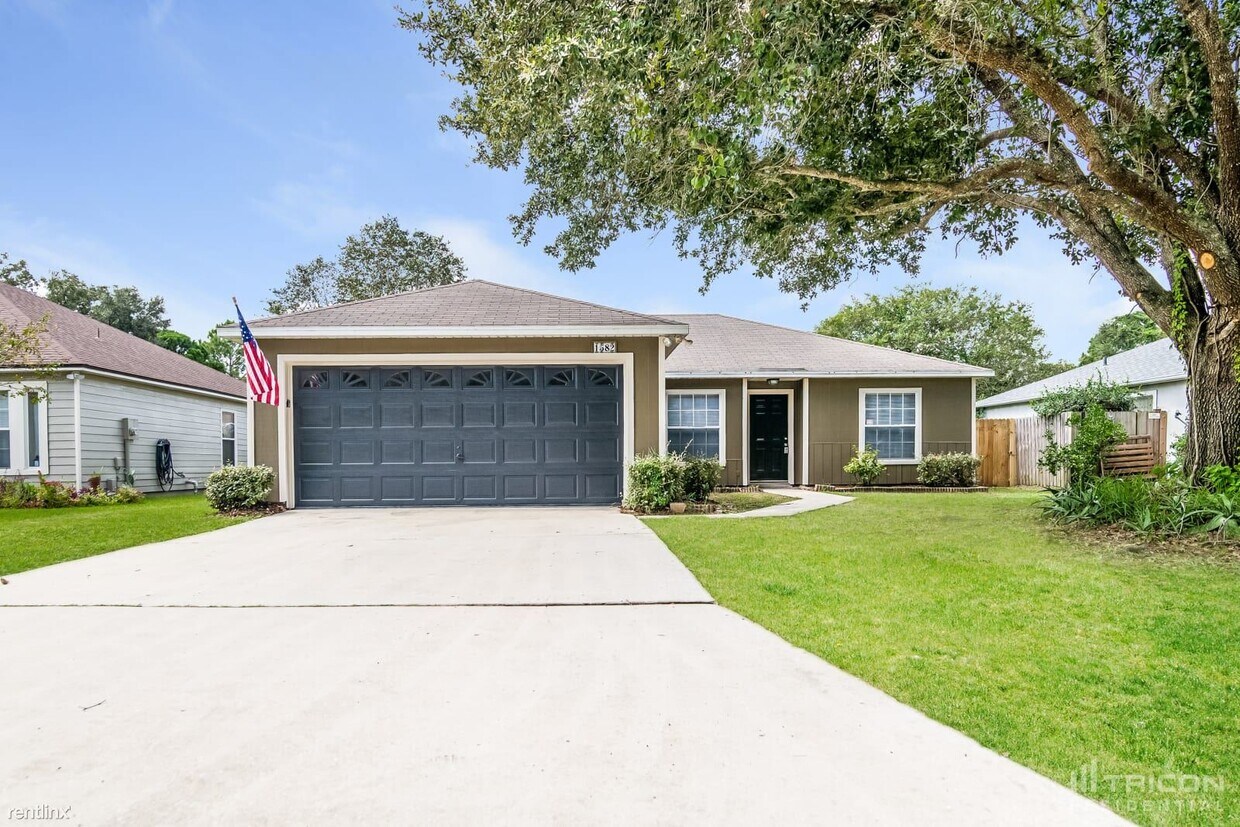 Primary Photo - 1582 Marble Lake Dr