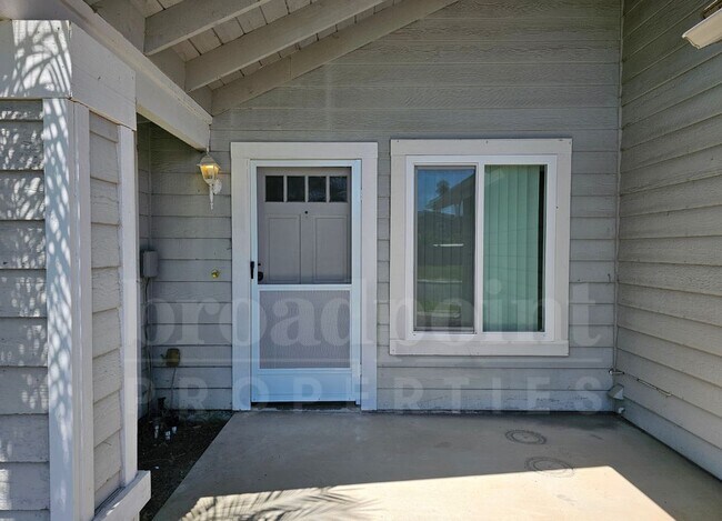 Foto del edificio - 4512 Morro Bay St