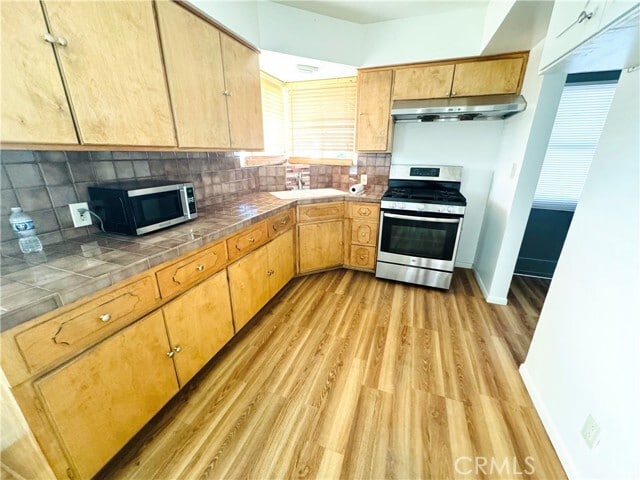 Foto del edificio - 13162 Newell St