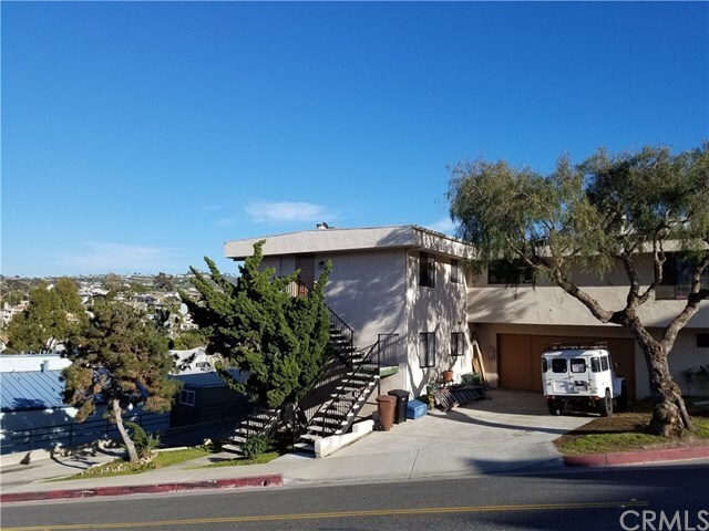 Building Photo - 1524 Buena Vista
