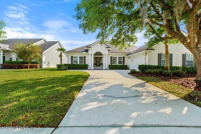 Building Photo - 902 Eagle Point Dr